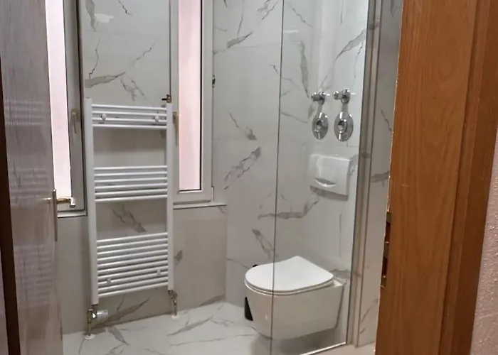 Appartement Modern In The Center Of